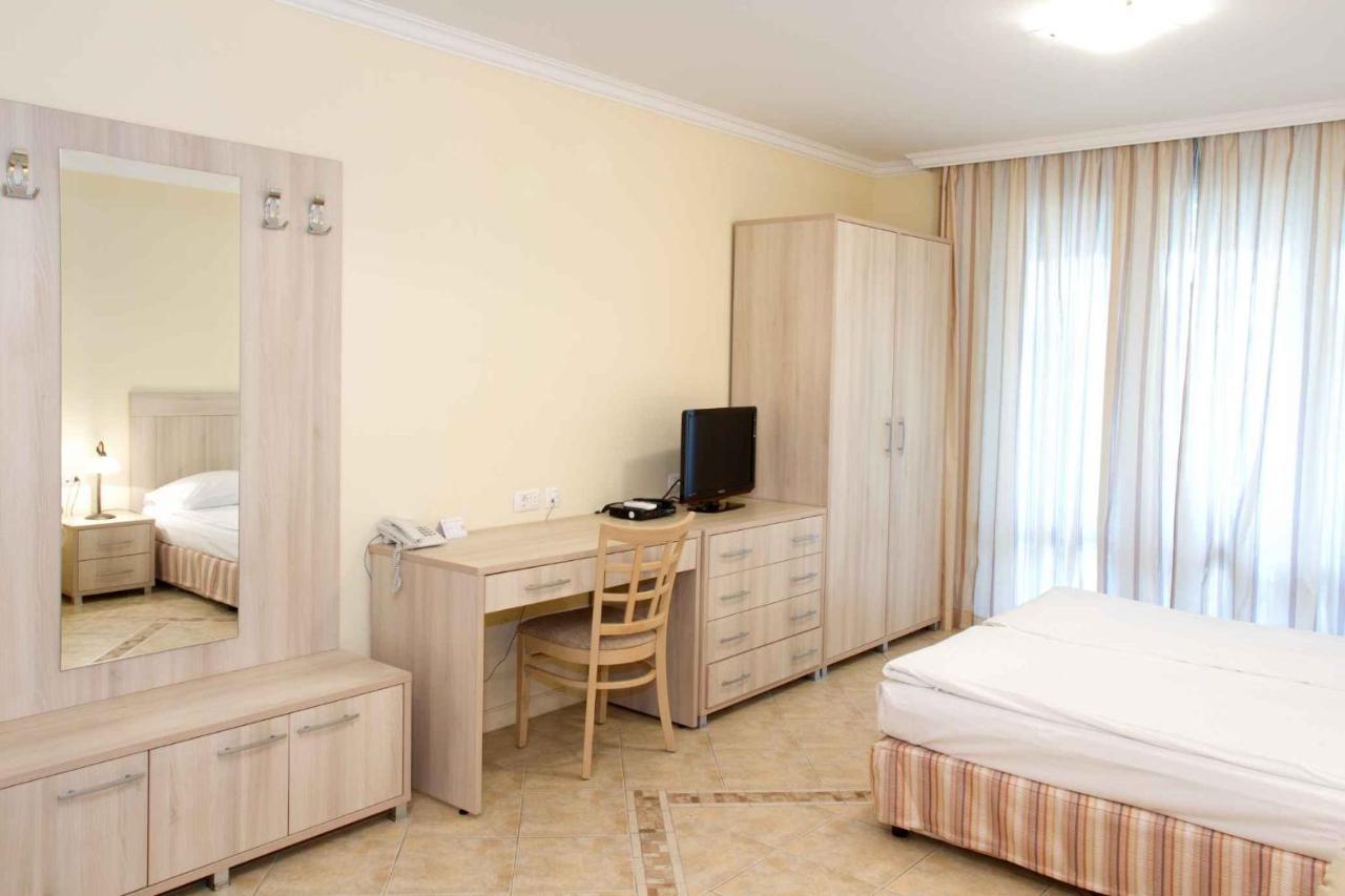 Sozopol Private Apartments St. Marina Esterno foto